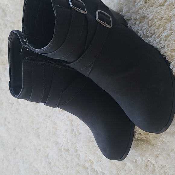 Boots like a new size 6 black - Picture 4 of 4